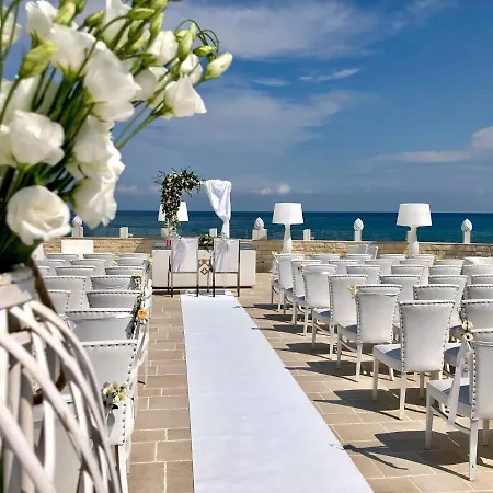 Lafayette Hotel 4*