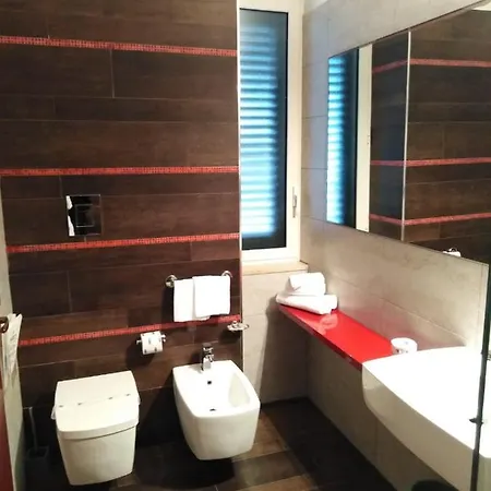 Lafayette 4* 지오비나조