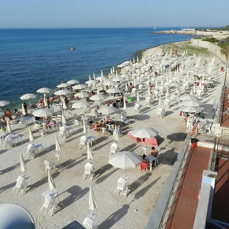 Hotel Lafayette 4*